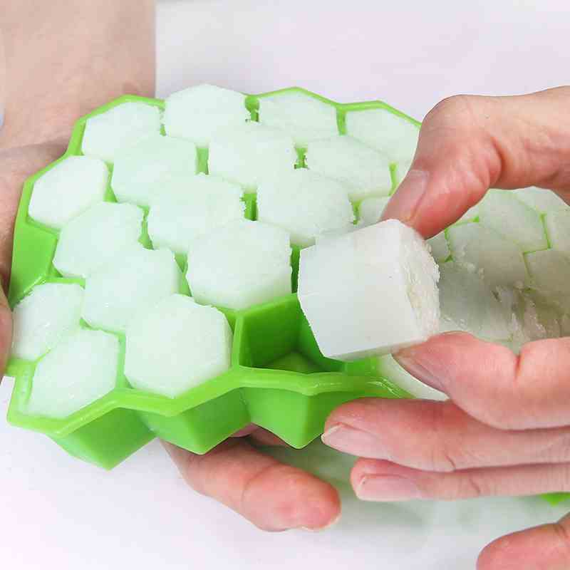 Honeycomb Ice Tray With Lid