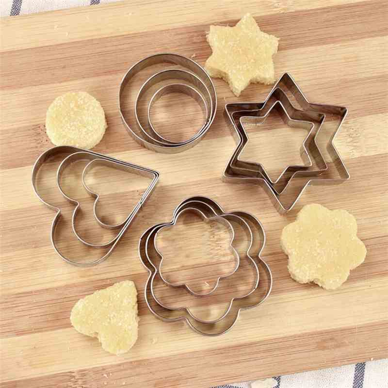 12pcs/set Stainless Steel Cookie Biscuit DIY Mold Star Heart Round Flower Shape Cutter